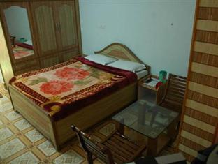 Staywell Hotel Dharamshala Buitenkant foto